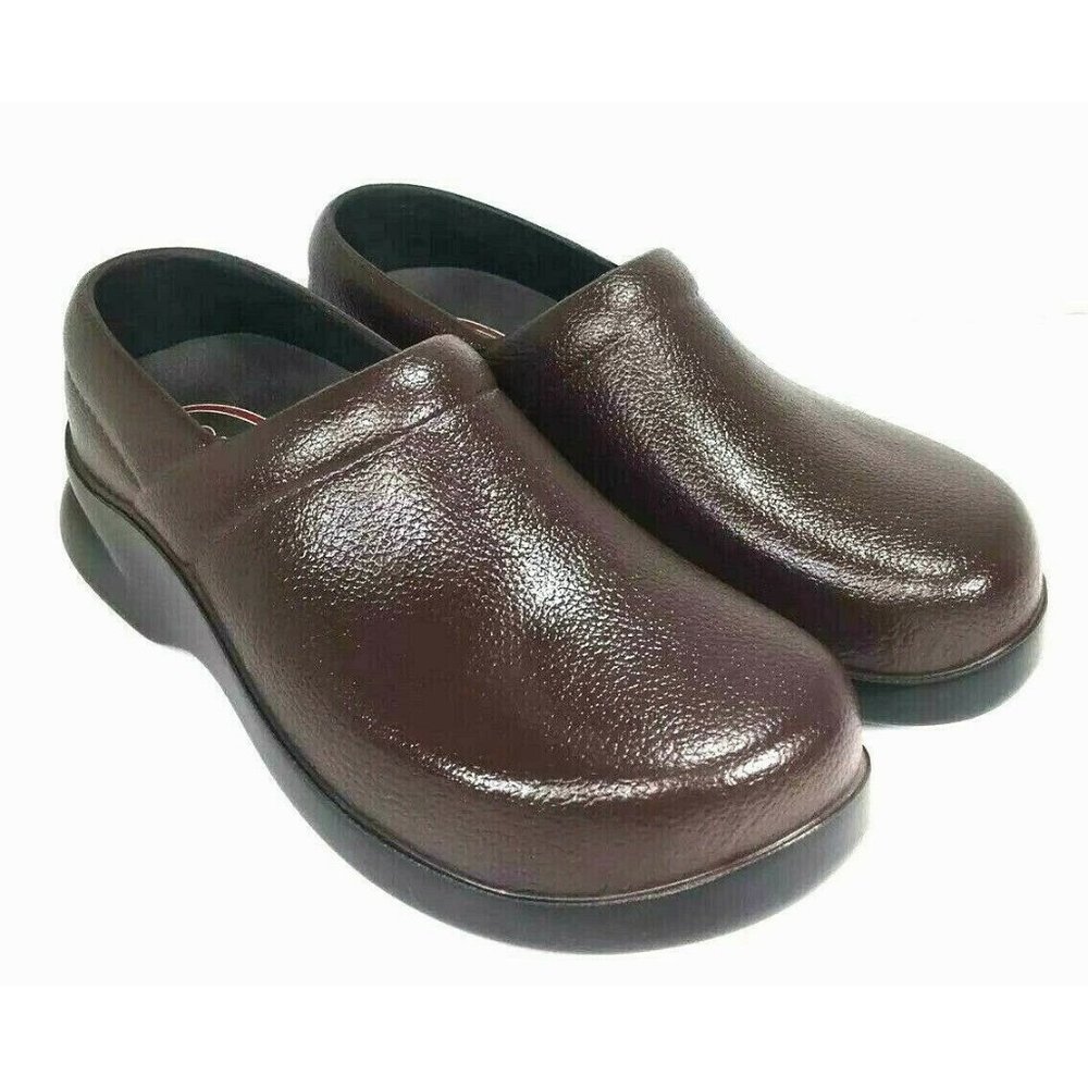 Klogs Brown Slip Resistant Clogs Womens Size 6